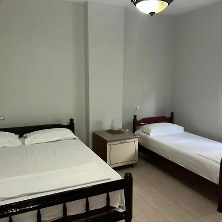 公寓 Rezidenca Hasanaj 15