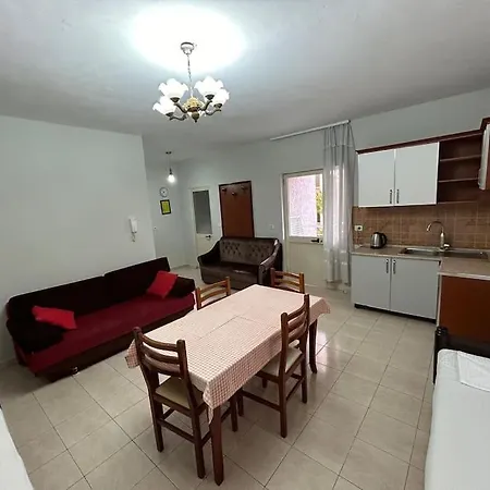 公寓 Rezidenca Hasanaj 15