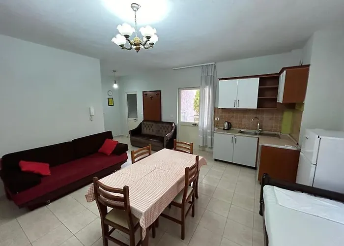 公寓 Rezidenca Hasanaj 15